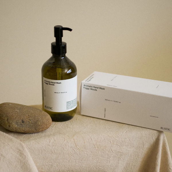 RUSTIC アロマティック ハンドウォッシュ Foggy Woods / 300mL – GOOD